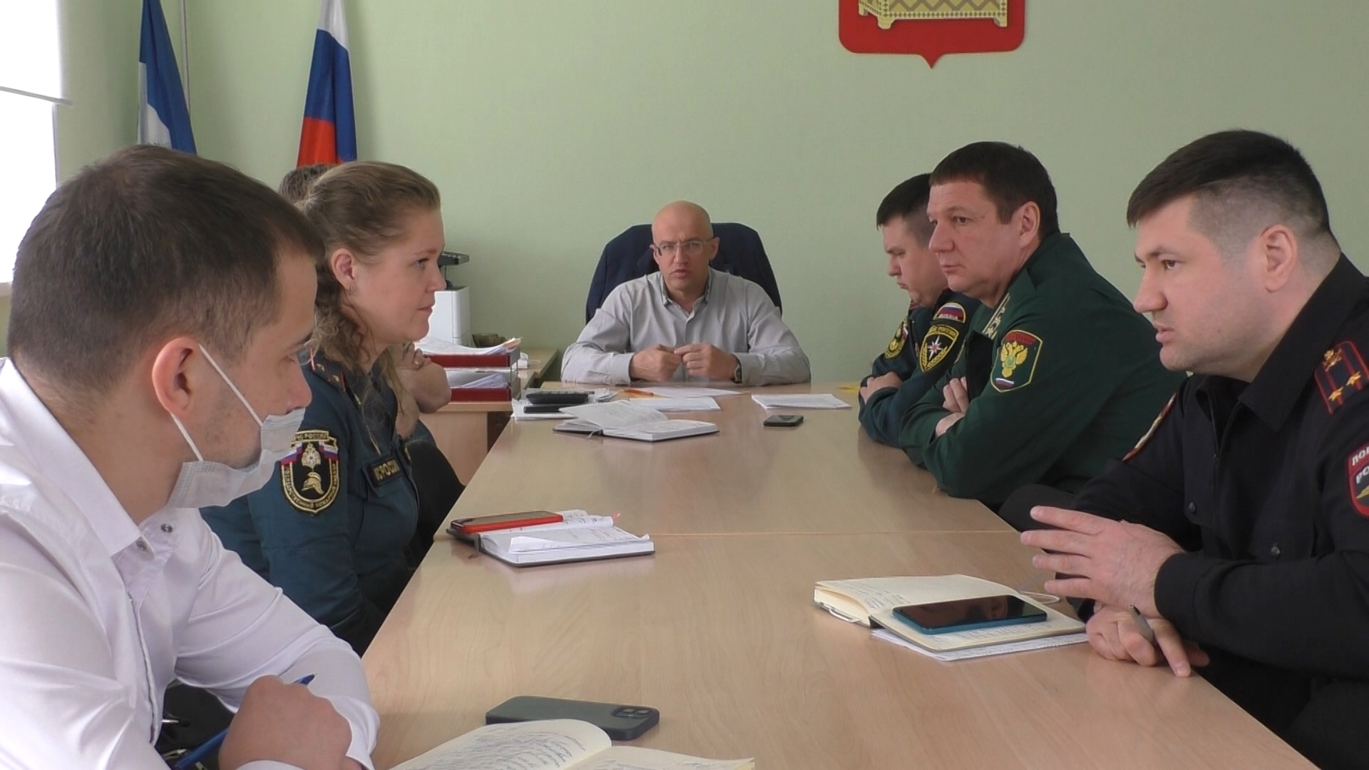 12 мая в г. Бодайбо произошло два возгорания в деревянных двухэтажных многоквартирных жилых домах